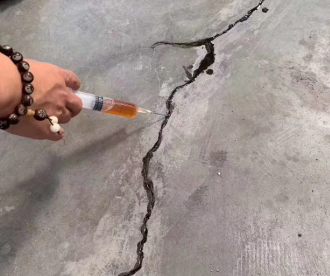 阳朔混凝土裂缝修补技术详解​
